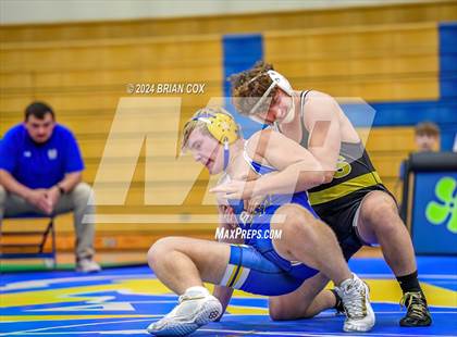 Thumbnail 2 in Mountain Home vs Pottsville (Bomber Tri Meet) photogallery.