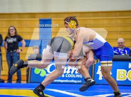 Thumbnail 2 in Mountain Home vs Pottsville (Bomber Tri Meet) photogallery.