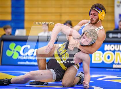 Thumbnail 1 in Mountain Home vs Pottsville (Bomber Tri Meet) photogallery.
