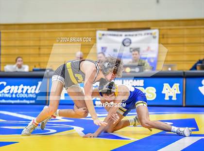 Thumbnail 3 in Mountain Home vs Pottsville (Bomber Tri Meet) photogallery.