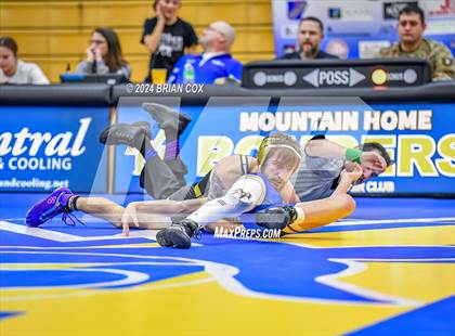 Thumbnail 3 in Mountain Home vs Pottsville (Bomber Tri Meet) photogallery.