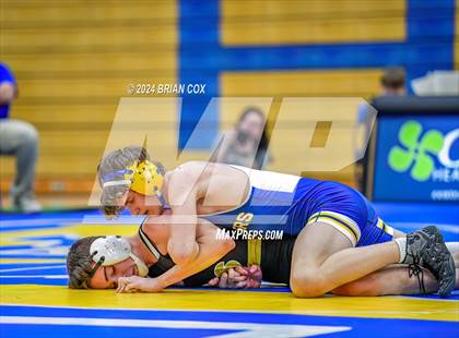 Thumbnail 2 in Mountain Home vs Pottsville (Bomber Tri Meet) photogallery.