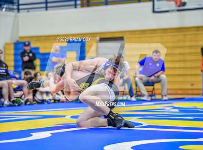Thumbnail 3 in Mountain Home vs Pottsville (Bomber Tri Meet) photogallery.