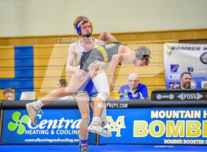 Thumbnail 2 in Mountain Home vs Pottsville (Bomber Tri Meet) photogallery.