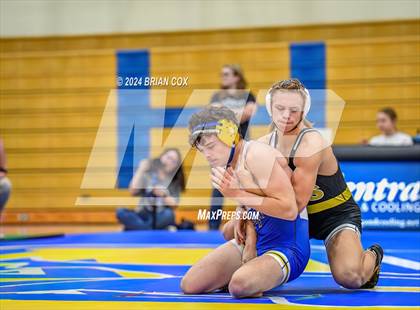 Thumbnail 3 in Mountain Home vs Pottsville (Bomber Tri Meet) photogallery.