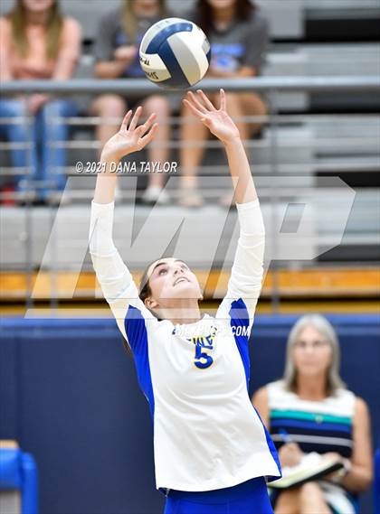 Thumbnail 2 in Boswell @ Weatherford photogallery.