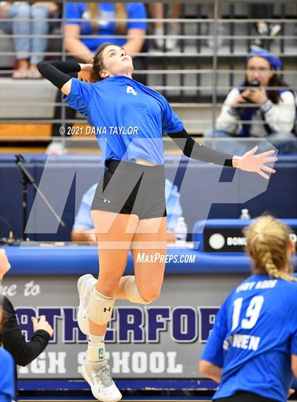 Thumbnail 3 in Boswell @ Weatherford photogallery.