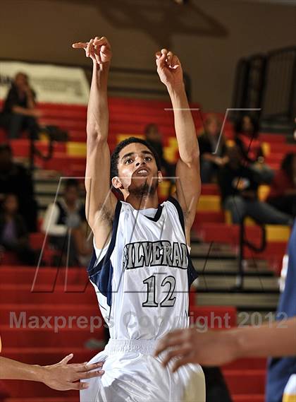 Thumbnail 1 in JW North vs. Silverado (MaxPreps Holiday Classic) photogallery.