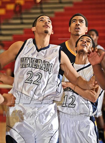Thumbnail 1 in JW North vs. Silverado (MaxPreps Holiday Classic) photogallery.
