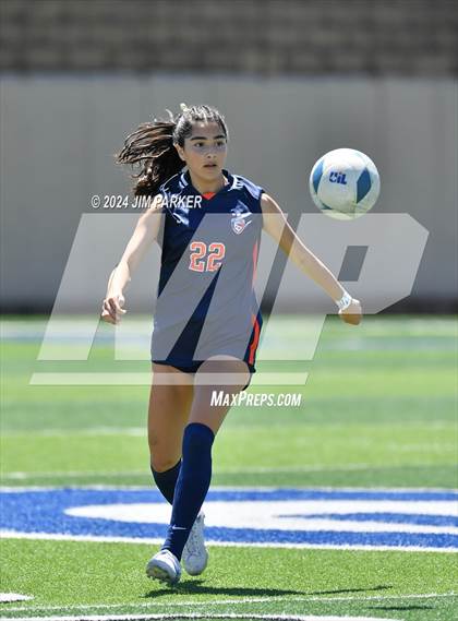 Thumbnail 3 in Wakeland vs. Rouse (UIL 5A Soccer Semifinal) photogallery.