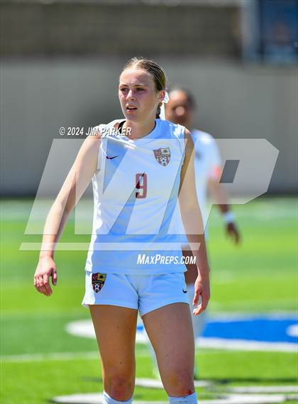 Thumbnail 2 in Wakeland vs. Rouse (UIL 5A Soccer Semifinal) photogallery.