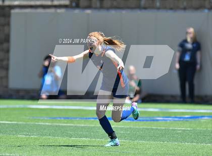 Thumbnail 3 in Wakeland vs. Rouse (UIL 5A Soccer Semifinal) photogallery.