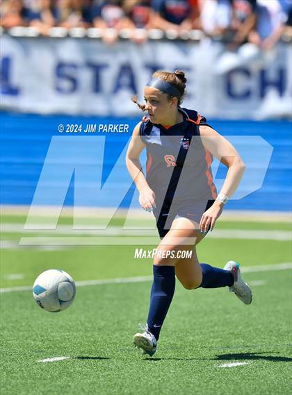 Thumbnail 2 in Wakeland vs. Rouse (UIL 5A Soccer Semifinal) photogallery.
