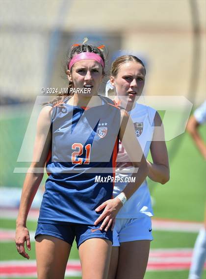 Thumbnail 1 in Wakeland vs. Rouse (UIL 5A Soccer Semifinal) photogallery.