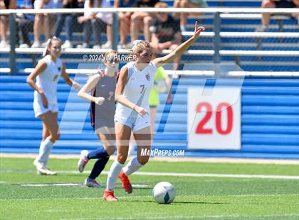 Thumbnail 1 in Wakeland vs. Rouse (UIL 5A Soccer Semifinal) photogallery.