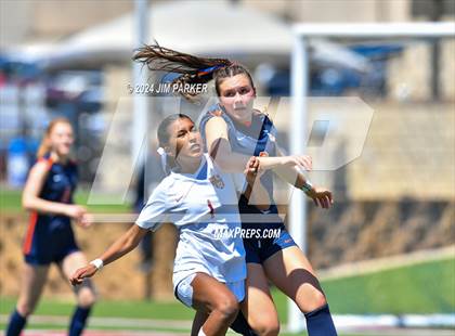 Thumbnail 1 in Wakeland vs. Rouse (UIL 5A Soccer Semifinal) photogallery.