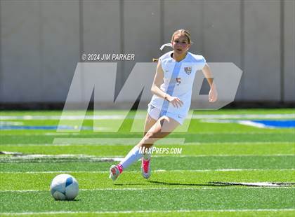 Thumbnail 3 in Wakeland vs. Rouse (UIL 5A Soccer Semifinal) photogallery.