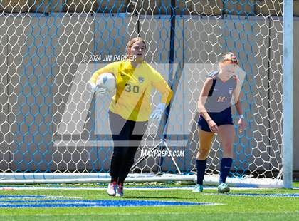 Thumbnail 1 in Wakeland vs. Rouse (UIL 5A Soccer Semifinal) photogallery.