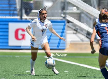 Thumbnail 3 in Wakeland vs. Rouse (UIL 5A Soccer Semifinal) photogallery.