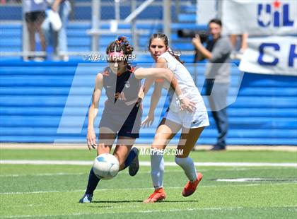 Thumbnail 1 in Wakeland vs. Rouse (UIL 5A Soccer Semifinal) photogallery.