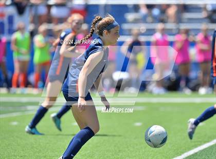 Thumbnail 1 in Wakeland vs. Rouse (UIL 5A Soccer Semifinal) photogallery.