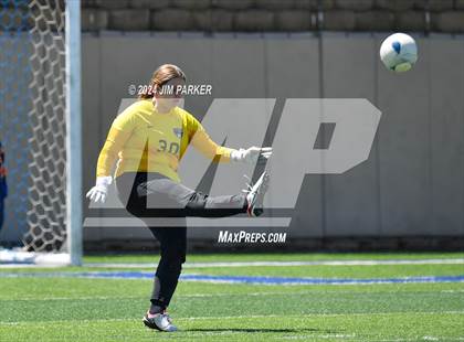 Thumbnail 3 in Wakeland vs. Rouse (UIL 5A Soccer Semifinal) photogallery.