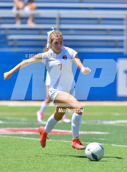 Thumbnail 2 in Wakeland vs. Rouse (UIL 5A Soccer Semifinal) photogallery.