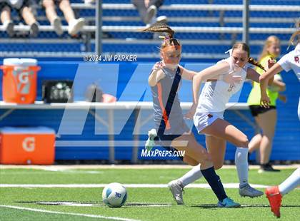Thumbnail 2 in Wakeland vs. Rouse (UIL 5A Soccer Semifinal) photogallery.