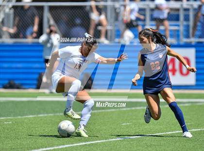 Thumbnail 2 in Wakeland vs. Rouse (UIL 5A Soccer Semifinal) photogallery.