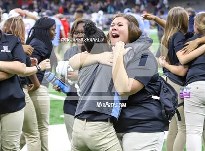 Thumbnail 1 in West Monroe vs. Zachary (LHSAA 5A Final) photogallery.