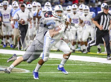 Thumbnail 3 in West Monroe vs. Zachary (LHSAA 5A Final) photogallery.