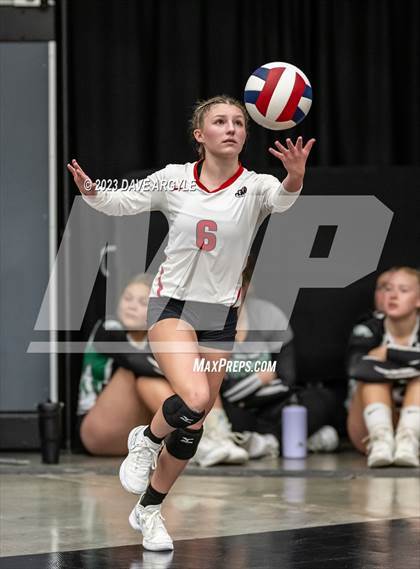 Thumbnail 1 in North Sanpete vs. Union (UHSAA 3A 2nd Round) photogallery.