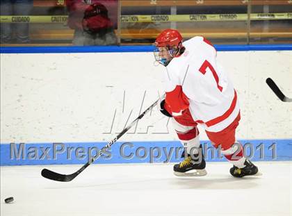 Thumbnail 2 in Wilton vs. Cheshire (CIAC Division 2 Semifinal) photogallery.