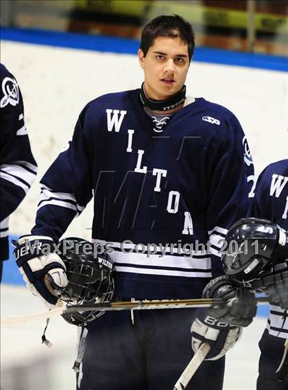 Thumbnail 2 in Wilton vs. Cheshire (CIAC Division 2 Semifinal) photogallery.