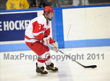 Thumbnail 2 in Wilton vs. Cheshire (CIAC Division 2 Semifinal) photogallery.