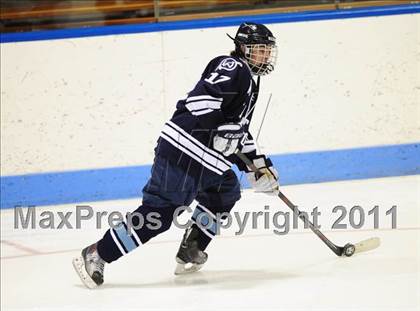 Thumbnail 2 in Wilton vs. Cheshire (CIAC Division 2 Semifinal) photogallery.