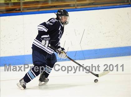 Thumbnail 3 in Wilton vs. Cheshire (CIAC Division 2 Semifinal) photogallery.