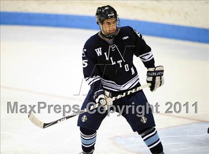 Thumbnail 2 in Wilton vs. Cheshire (CIAC Division 2 Semifinal) photogallery.