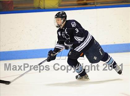 Thumbnail 2 in Wilton vs. Cheshire (CIAC Division 2 Semifinal) photogallery.