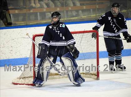 Thumbnail 1 in Wilton vs. Cheshire (CIAC Division 2 Semifinal) photogallery.