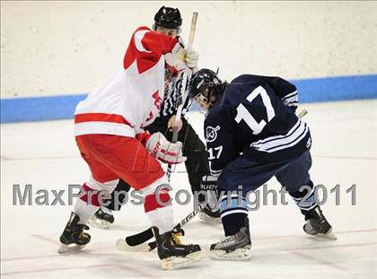 Thumbnail 2 in Wilton vs. Cheshire (CIAC Division 2 Semifinal) photogallery.