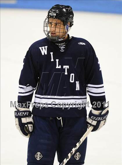Thumbnail 3 in Wilton vs. Cheshire (CIAC Division 2 Semifinal) photogallery.
