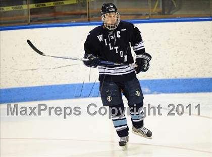 Thumbnail 2 in Wilton vs. Cheshire (CIAC Division 2 Semifinal) photogallery.
