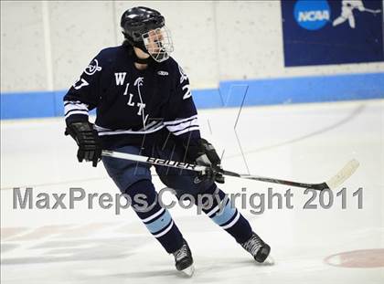 Thumbnail 3 in Wilton vs. Cheshire (CIAC Division 2 Semifinal) photogallery.