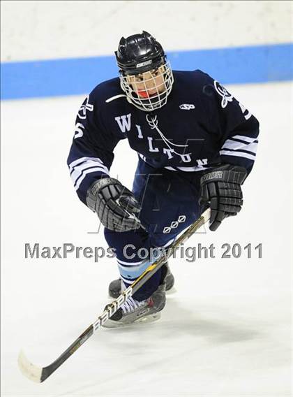 Thumbnail 3 in Wilton vs. Cheshire (CIAC Division 2 Semifinal) photogallery.