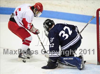 Thumbnail 3 in Wilton vs. Cheshire (CIAC Division 2 Semifinal) photogallery.