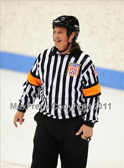 Thumbnail 1 in Wilton vs. Cheshire (CIAC Division 2 Semifinal) photogallery.