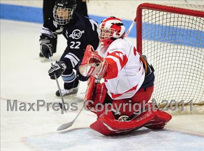 Thumbnail 2 in Wilton vs. Cheshire (CIAC Division 2 Semifinal) photogallery.