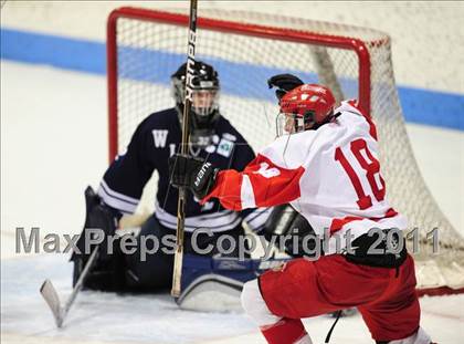 Thumbnail 3 in Wilton vs. Cheshire (CIAC Division 2 Semifinal) photogallery.