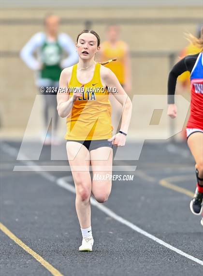 Thumbnail 1 in IHSAA Delta Sectionals (400 Meter)  photogallery.